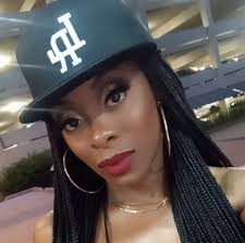 Hoodrolls Is NOW OFFICIALLY open for business! We will have a limited menu  this week and no call ins! Let the good times roll 🙌🏾🎊🎊 This weeks hrs  are as follows! Friday