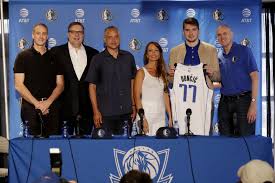 Luka doncic's mom is so hot, his dad who played professional basketball wasn't even mentioned in his write up when he got drafted. Luka Doncic Agrees To Rookie Contract With Mavericks Bleacher Report Latest News Videos And Highlights