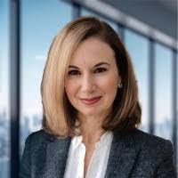 Wendy Hopper's Instagram, Twitter & Facebook