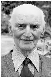 In 1952 Otto Frank moves to Basel in Switzerland. For nine years he lives  with his family. On 10 November 1953 he marries his former neighbour and  fellow Auschwitz survivor, Elfriede (Fritzi)