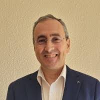 Carlos Ipina's Instagram, Twitter & Facebook