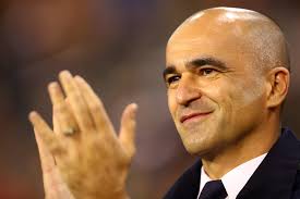 Along with a photo of lawnmowers and a suburban yard, he wrote. Tottenham Roberto Martinez Makes Mourinho S Successor Shortlist