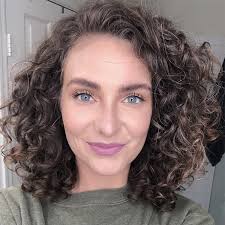 Make sure you're getting enough zinc, iron, and folic acid in your daily diet. How To Make Fine Thin Hair Look Fuller Without Losing Curl Definition Naturallycurly Com