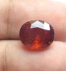 Hessonite Is A Stone Called Gomed In Hindi Ruling Planet Of This Stone Is Rahu It Is An Orange Brown Semi P Hessonite Birthstones Semi Precious Gemstones