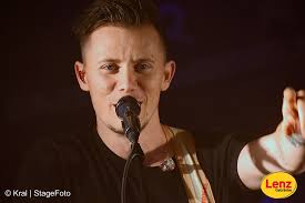 A few more pictures from @internetstarslive! pics by @paulknaqq , thank you  dude 🤘🏻  #linz#singer#songwriter#livemusic#internetstarslive#matthiasnebel#teammatt#tvog  · Matthias Nebel · Facebook