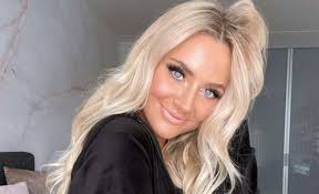 BRIGITTE SUSANNE HUNT näitas, kui aktiivset elu ta tegelikult elab