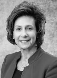 Leann Cobb's Instagram, Twitter & Facebook