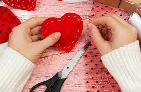 San valentino è l'occasione giusta per sfoderare tutto il proprio romanticismo. Diy Regali Di San Valentino Idee Per Sorprendere Il Tuo Lui