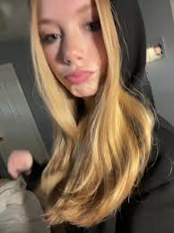 my dog was barking at me 🌚