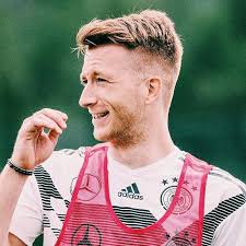 This Smile Is Everything Marcinho11 Marco Reus Marcoreus Bvb 09 Bvb09 Borussia Dortmund Borussiadortmund Bundesliga Marco Reus Reus Cycling Women