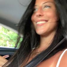 Meredith Seaborn's Instagram, Twitter & Facebook