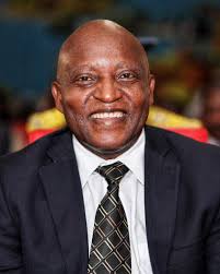 Jerry Muadinohamba (@muadifam)