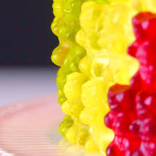 Kunterbunte Gummibaren Torte Video Gummibarchen Torte Gummibarchentorte Torten Rezepte