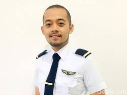 Jejak penerbangan menunjukkan pesawat itu berakhir di pantai utara jakarta setelah hilang pada. Kkdnpvclrq0 Km