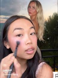 How to Recreate Leah Kateb's Stunning Makeup Look