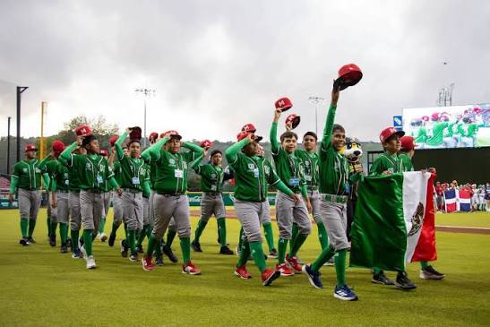 🇲🇽🔥MEXICO VERDE AYER NOQUEO A PUERTO RICO 12-0 Y HOY NO PUEDEN CON DOMINICA los Jaguares de Nayarit 🇲🇽🟢 quienes cayeron frente Dominicana🇩🇴 con pizarra de 14-2. Se pone candente el torneo
