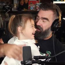 💖 CUTEST PODCAST MOMENT EVER: Travis Kelce can’t stop gushing about his niece Wyatt’s “perfect comedic timing,” turning her surprise visit on Jason’s podcast into an adorable, laugh-out-loud family ...
