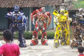Selalu cantumkan pilihannya pada saat order. Cerita 5 Pemuda Buat Robot Transformers Demi Menyambung Hidup Halaman All Kompas Com