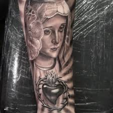 ##restaurando imagem de nossa senhora aparecida que estava com defeitos mãos de ouro. May Tattoo Fechamento De Antebraco Com Nossa Senhora De Fatima Eu Amo Essa Imagem E Linda Demais May Tattoo Orcamento Pelo Whatsapp 24 9 99510755