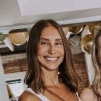 Ellen Proffitt's Instagram, Twitter & Facebook