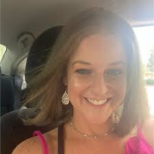 Michelle Shankle's Instagram, Twitter & Facebook