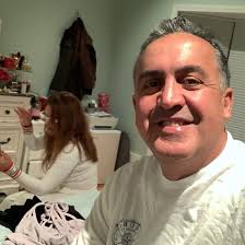 Alguém doando carro ate 100 mil miles preferencia Toyota ou honda urgent