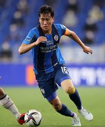 올림픽 개최지 도쿄와 한자 발음이 같아 '도쿄 리'란 애칭이 붙은 이동경(울산)은 나 이동경, 동경에서 금메달 목에 걸고 오겠다라며 재치 있는 출사표를 던졌다. ë²¤íˆ¬ê°€ ì ˆëŒ€ ì–'ë³´ ì•ˆí•œ AëŒ€í'œíŒ€ ìƒˆ ê¸°ë'¥ ì›ë'ìž¬ ì´ë™ê²½