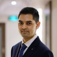 Raj Kapadia's Instagram, Twitter & Facebook