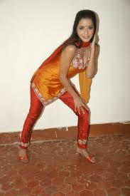 fashiontrendsphotos: Hot bhojpuri actress monalisa photos gallery