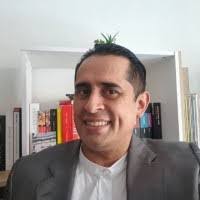 Alberto Cote's Instagram, Twitter & Facebook