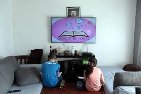 Aprendo eb casa vuelve hoy miércoles 15 de abril con la semana 2 de las clases virtuales 2020 que ofrece el ministerio de educación (minedu) a to. Vuelven Algunos Ninos A Clases Virtuales