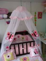 Hacer Mosquiteros Para El Cuarto De Su Nino Flores Letras Manualidades Diy Decoracion Arte Baby Crib Bedding Baby Girl Bedroom Baby Girl Nursery Room