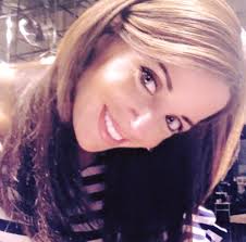 Don't lose your present to your past” 😇 #wednesdaywisdom #wednesdayvibes✌  XO's!