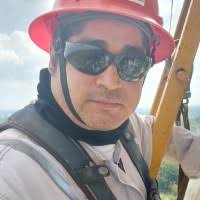 30+ perfiles de «Rubén De La Fuente»