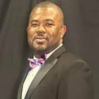 100+ "Derek M." profiles