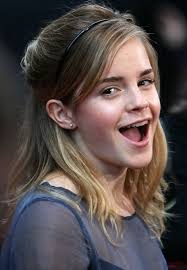 Innocent Like Angel Girl Emma Watson Born April 15 1990 Is A French Born Engl Innocent Like Angel Girl Emma Watson Bor 2020 Emma Watson Unluler Koreli Kiz