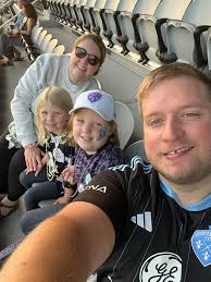 Benjamin Farquhar (@farquharb)