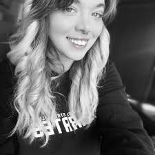 On Saturdays gig at murrayfield I found a phone in the girls toilet just  next to E6. I think it was a Samsung I know it was android. We tried to call