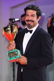 #pierfrancesco favino #bernard marie koltès #le domeniche a teatro. The 77th Venice Film Festival Saw The Best Of Giorgio Armani S Fashion Moments V Magazine