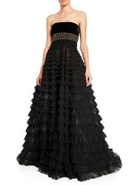 Shop Designer Gowns At Bergdorf Goodman Get Free Shipping On A Variety Of Elegant Designer Gowns In Different Styles Lengths And Colors Tulle Gown