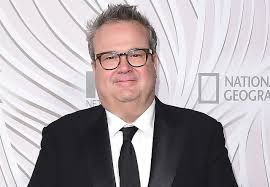 He is best known for portraying cameron tucker in the abc mockumentary sitcom modern family, for which he received two emmy awards for outstanding supporting actor in a comedy series out of three nominations. Who Is Eric Stonestreet Which Are His Best Works And Why Do Fans Think He Is Gay