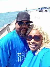 Affordable OC hotel and activities for a girls trip