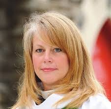 Hallie Roy's Instagram, Twitter & Facebook