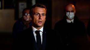De son côté, emmanuel macron a préféré éteindre le feu en agissant comme si de rien n'était. Lehrer Gekopft Macron Bosartiger Islamistischer Terroranschlag B Z Berlin