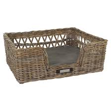 Ce magnifique panier à linge amène de l'ordre chez vous, fini les vêtements sales qui trainent au sol. Corbeille En Osier Classique Rectangulaire Tresse Ouverte Xl Coussin Luxueuse En Tissu Happy House Pets Your Lifestyle