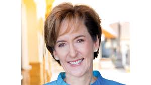 Most Powerful Women in Banking: No. 4, Mary Mack, Wells Fargo