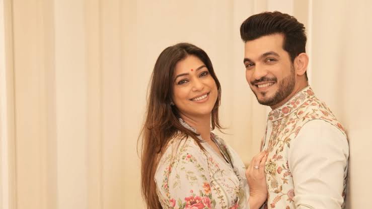 Arjun Bijlani gives clarification after wife's T-shirt with words referring  to Prophet Muhammad sparks backlash: 'She was unaware of the meaning' |  Bollywood