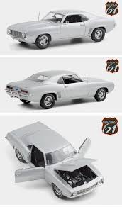 Showing both rally sport and super sport packages. Diecast Collectibles Chevrolet Camaro Diecast Cars Diecast Model Cars Diecast Models Diecast Collectibles And Diecast Muscle Cars Page 1 Of 2