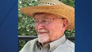 The memorial service for longtime Belton resident Jack "Mr. Main Street"  Dryden will be held Saturday, Nov. 15. Belton reporter Ryan Gamboa shares  more about Dryden's life and service to his community ⬇️⬇️⬇️