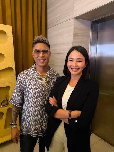 Katrina Halili and Kris Lawrence added their own magic to Ms. Cheryl  Cabanos' 47th birthday party, leaving everyone smiling and feeling the  love! 🎶✨
